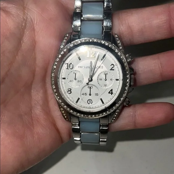 Michael Kors Blair Silver and Blue Watch - Picture 5 of 5